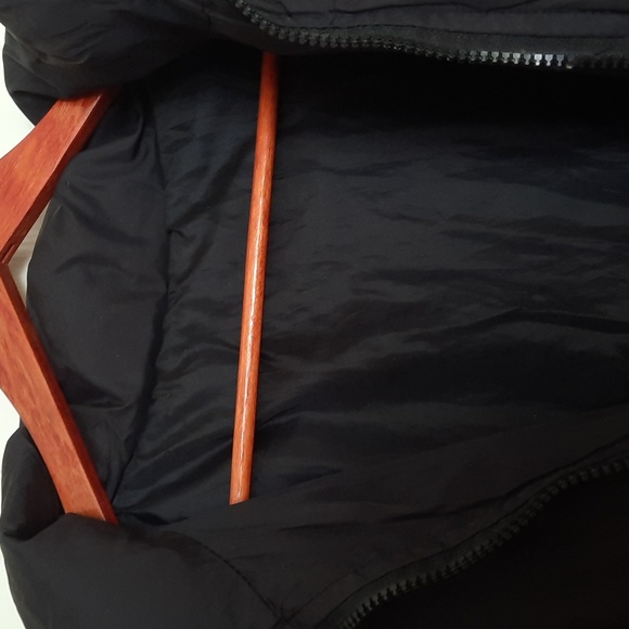 Woman's puffer jacket - Picture 5 of 6